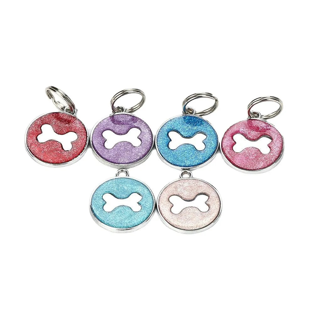 Ronde hondenpenning met glitter en botmotief, 7 kleuren