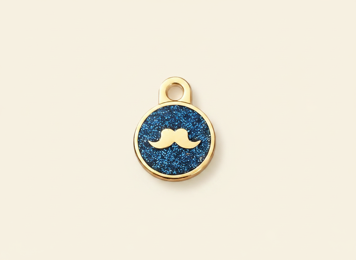 Ronde glitterpenning met snormotief, Britse stijl